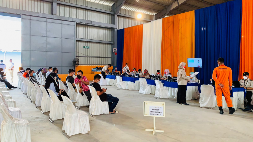 DUKUNG PROGRAM PERCEPATAN PENANGANAN COVID-19, KEMENHUB GELAR VAKSINASI MASSAL DI PELABUHAN PANJANG
