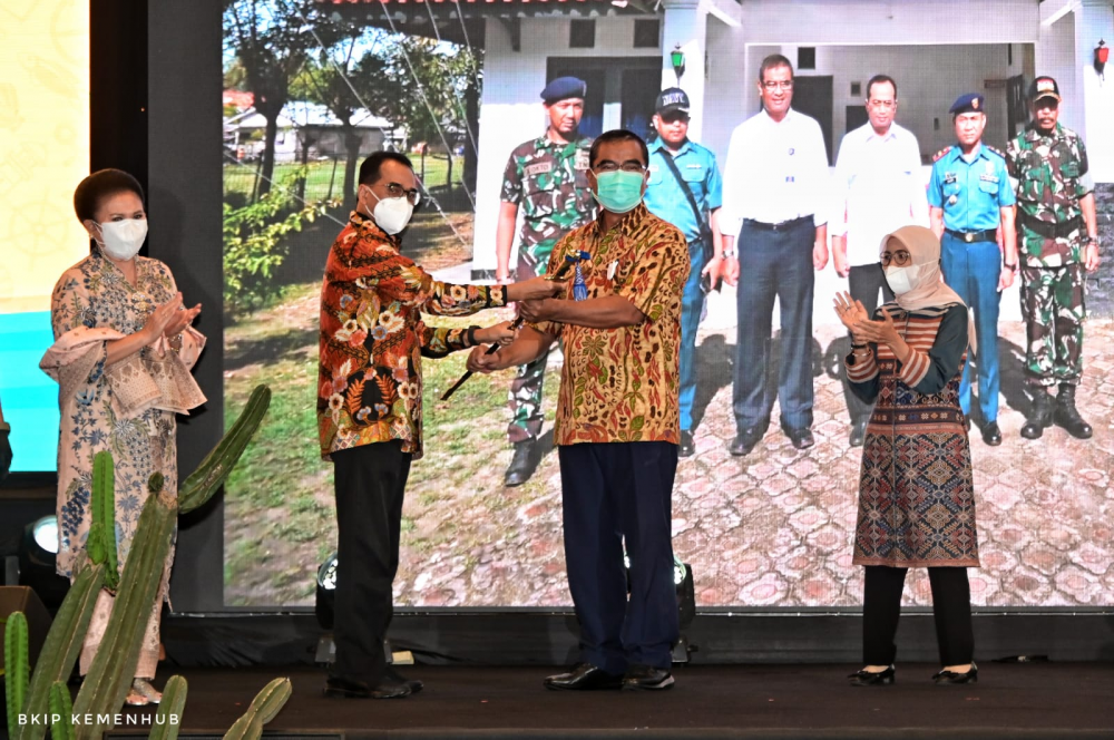 DIRJEN PERHUBUNGAN LAUT AGUS H. PURNOMO MASUKI MASA PURNA TUGAS