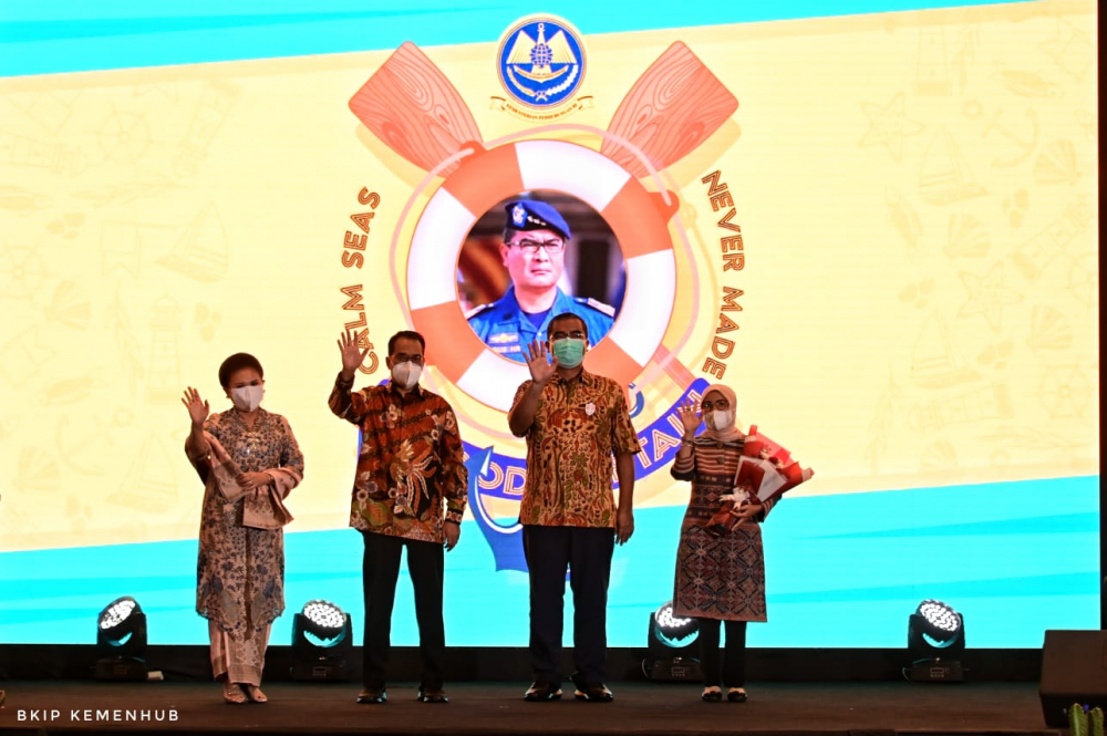 DIRJEN PERHUBUNGAN LAUT AGUS H. PURNOMO MASUKI MASA PURNA TUGAS