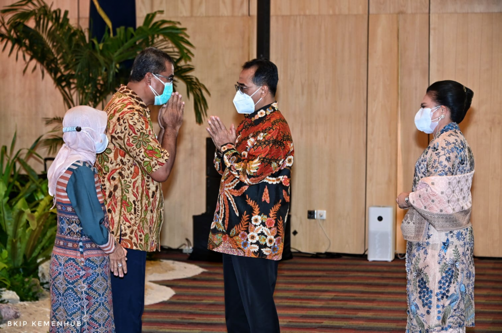 DIRJEN PERHUBUNGAN LAUT AGUS H. PURNOMO MASUKI MASA PURNA TUGAS