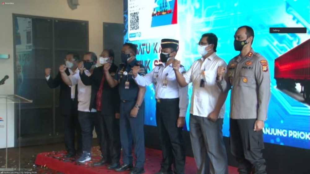 PELABUHAN TANJUNG PRIOK RESMI TERAPKAN IDENTITAS TUNGGAL TRUK (STID) BAGI ANGKUTAN TRUK PETIKEMAS