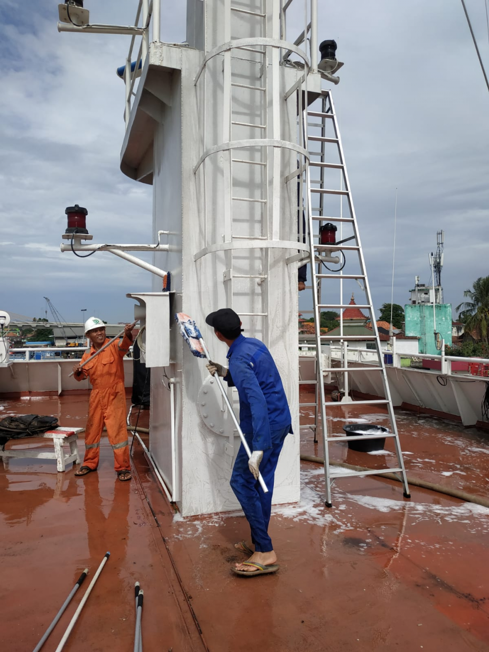 MERIAHKAN HARHUBNAS, DISTRIK NAVIGASI PALEMBANG GELAR "GEBERKAN MAN"