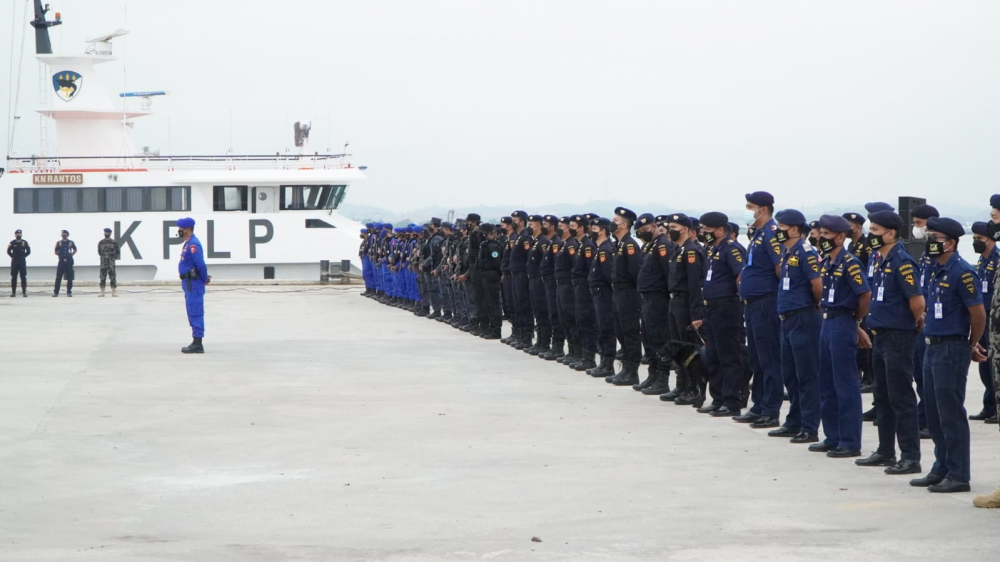 SINERGITAS CEGAH PEREDARAN NARKOTIKA MELALUI JALUR LAUT, KPLP GABUNG TIM OPERASI LAUT INTERDIKSI TERPADU 2021