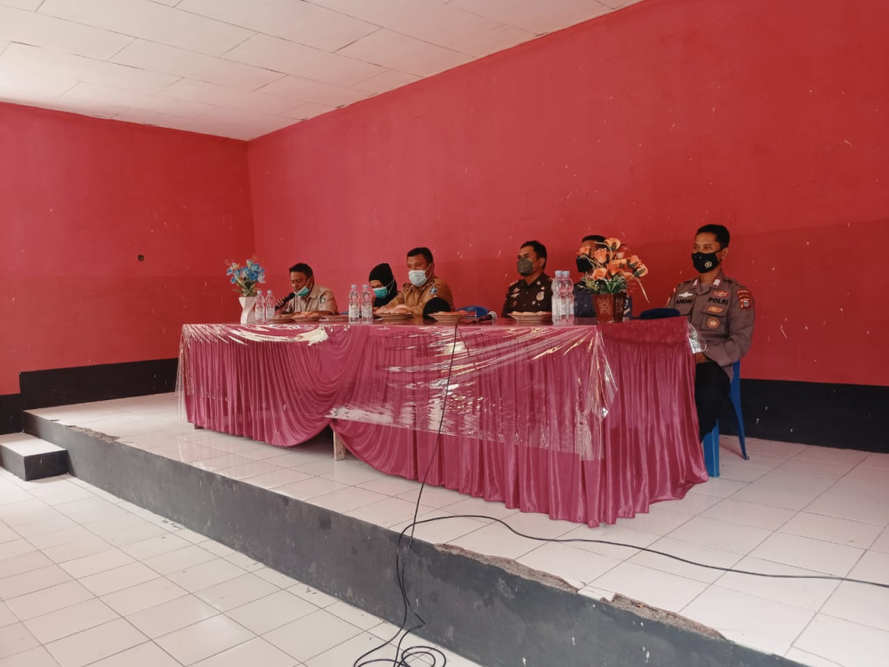 Kegiatan Evaluasi Tim Penanganan Covid-19 di Kecamatan Bacan Timur
