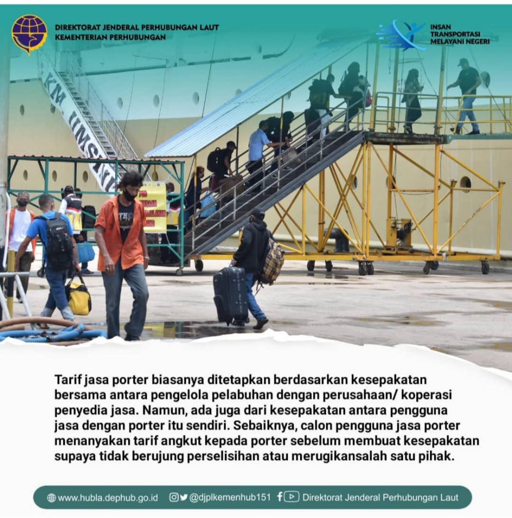 Insan Di Balik Transportasi Porter Pelabuhan