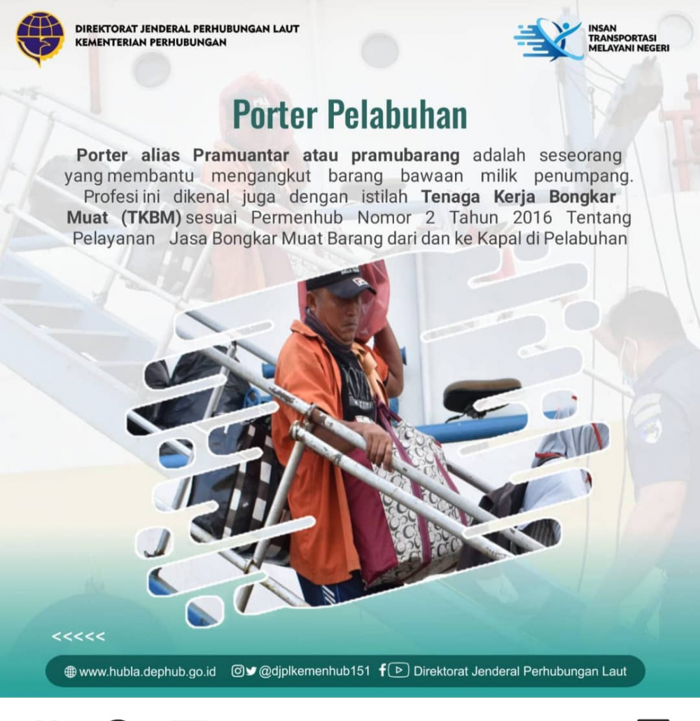 Insan Di Balik Transportasi Porter Pelabuhan