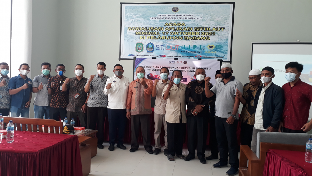Sekda Kabupaten Halmahera Selatan Buka Kegiatan Sosialisasi Aplikasi SITOLAUT di Pelabuan Babang