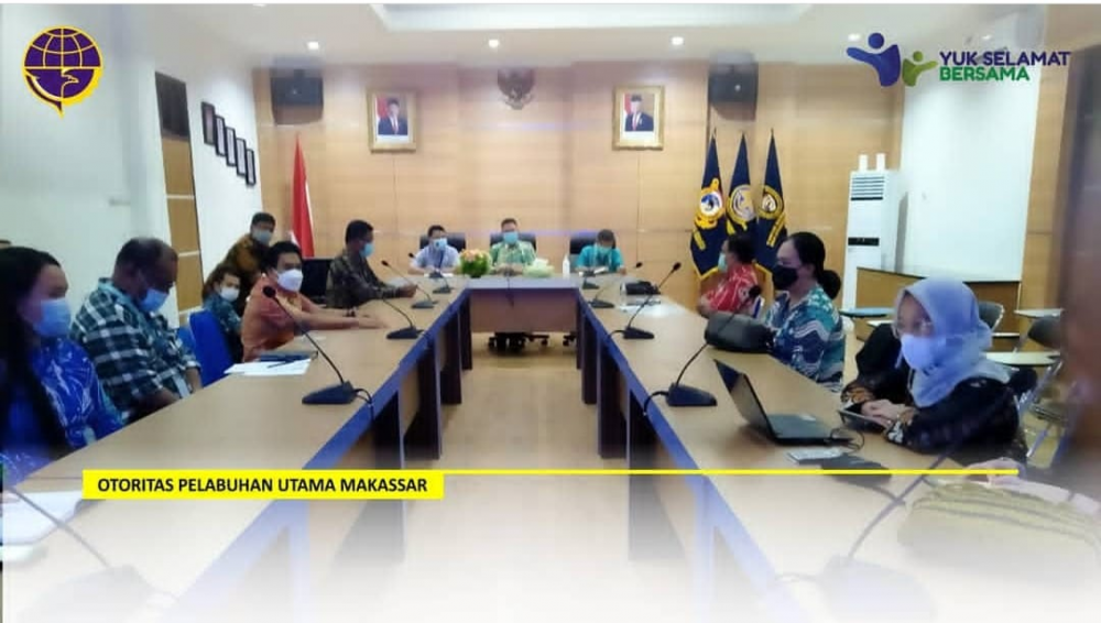 Kantor Otoritas Pelabuhan Utama Makassar melaksanakan monitoring dan evaluasi terhadap penatausahaan konsesi dan Pendampingan Rekonsiliasi tahunan periode tahun 2020 di Kesyahbandaran dan Otoritas Pelabuhan (KSOP) Kelas II Bitung, Sulawesi Utara.