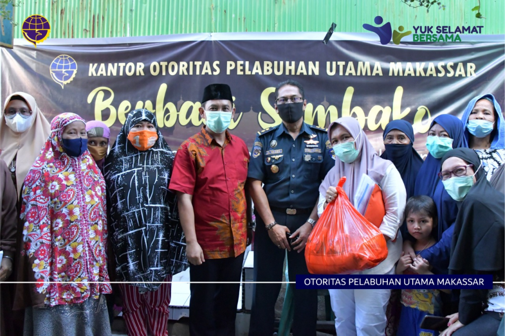 Otoritas Pelabuhan Utama Makassar berbagi sembako ke Panti Asuhan Al-Kautsar. Penyaluran paket sembako ini diberikan langsung oleh Kepala Kantor, Bambang Gunawan didampingi Kasubbag Hukum dan Humas, Muhammad Yaser dan Kasubbag Kepegawaian & Umum, Nany Rah