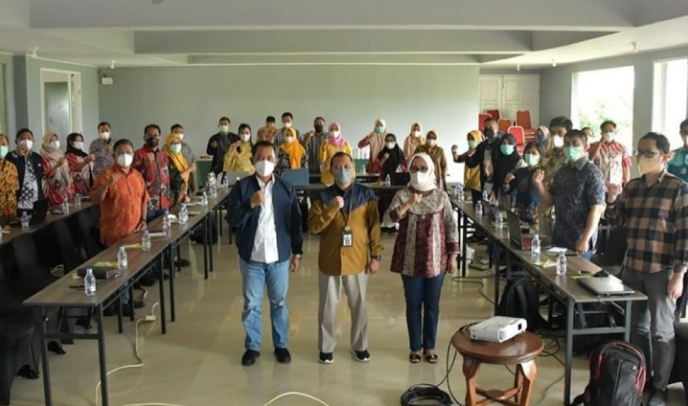 Makassar, 16 September 2021  Kantor Otoritas Pelabuhan Utama Makassar menggelar Pelatihan Aplikasi SAKTI dan SAPK Saya BKN bertempat di Malino Highland, Gowa pada tanggal 16 sd 18 September 2021 yang dibuka oleh Kepala Kantor Otoritas Pelabuhan Utama Maka