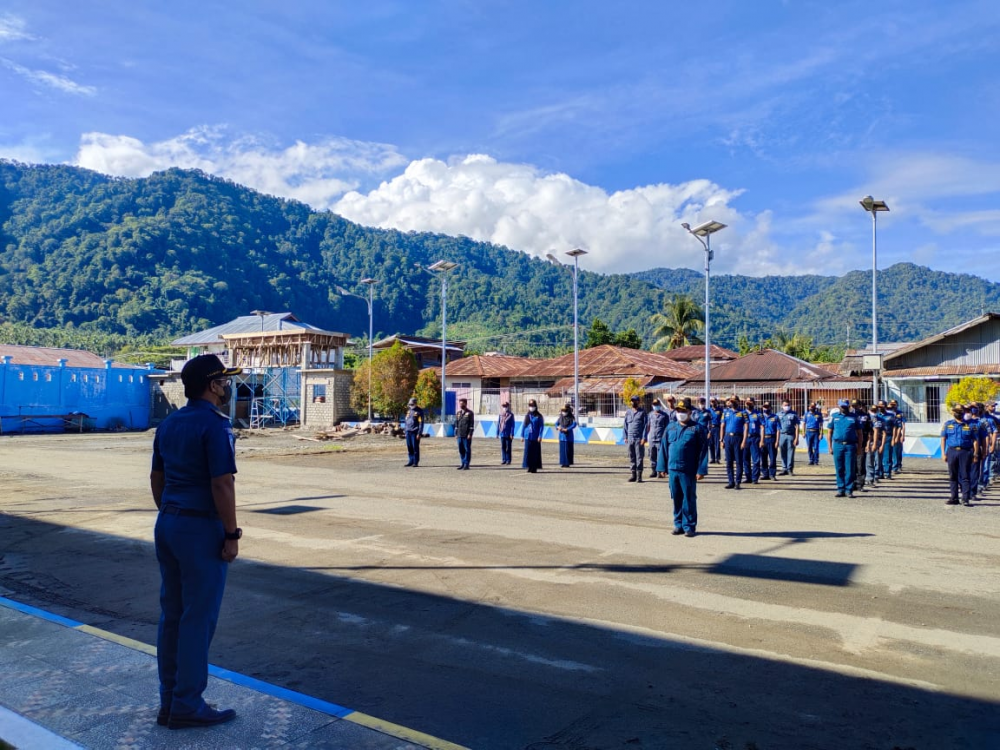 KEGIATAN APEL PAGI DI KANTOR UPP KELAS II BABANG DISERTAI ARAHAN PIMPINAN TERKAIT PELAKSANAAN MAULID NABI