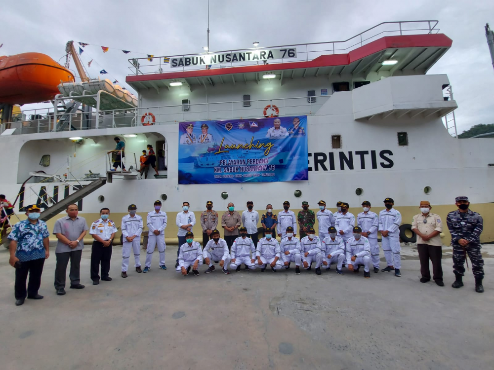 DORONG PERTUMBUHAN EKONOMI MASYARAKAT GORONTALO-TERNATE, KEMENHUB LAUNCHING KAPAL PERINTIS KM SABUK NUSANTARA 76