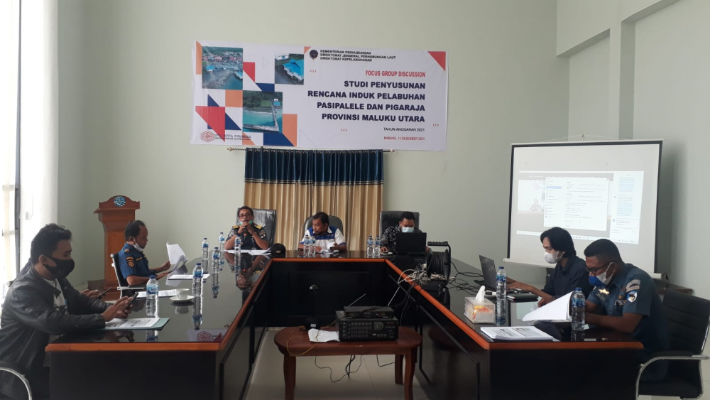 KANTOR UPP KELAS II BABANG GELAR FGD TENTANG STUDI PENYUSUNAN RENCANA INDUK PELABUHAN PASIPALELE DAN PIGARAJA
