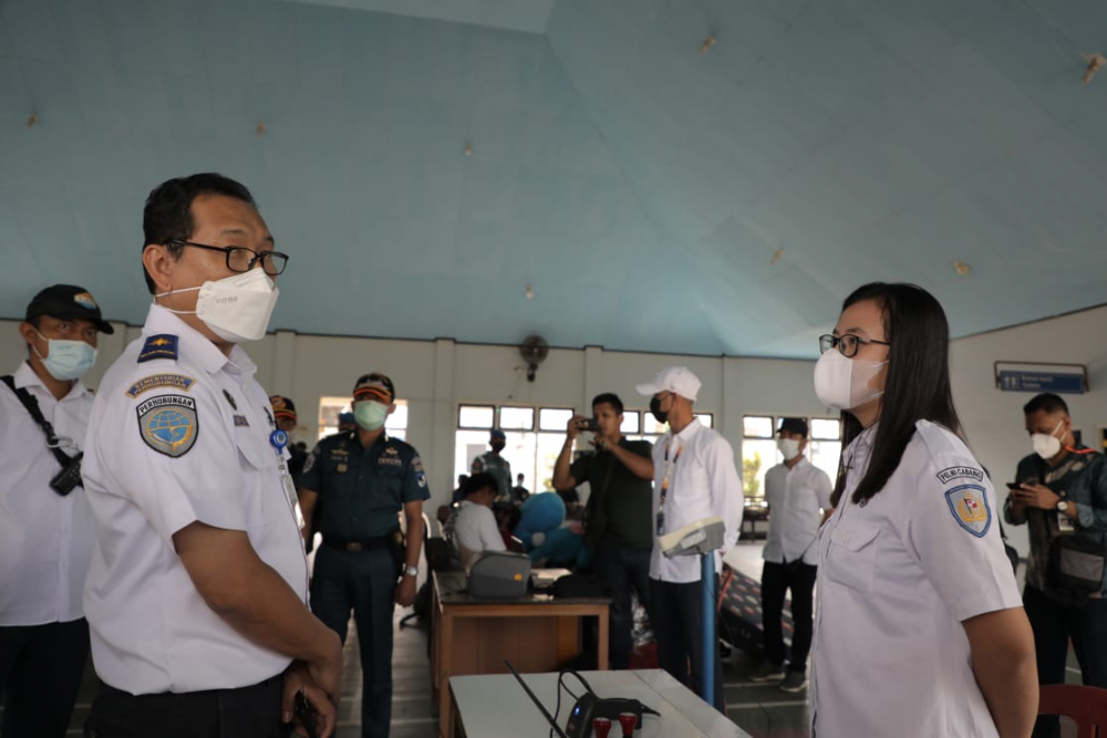 JELANG NATAL 2021, ANGKUTAN LAUT NATARU DI PELABUHAN MERAUKE AMAN, SELAMAT, SEHAT DAN TERKENDALI