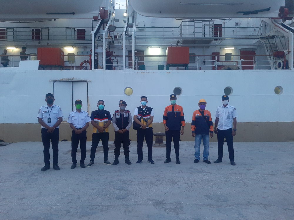 KANTOR KESYAHBANDARAN DAN OTORITAS  PELABUHAN KELAS IV WAINGAPU