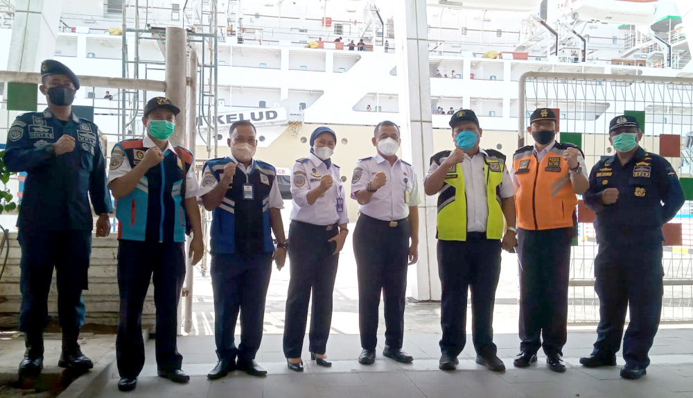 MONITORING ANGKUTAN LAUT NATARU  2021-2022 (H+3) DI TERMINAL PENUMPANG BANDAR DELI BELAWAN.