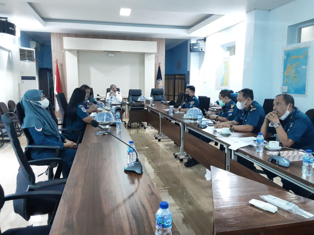 Rapat Penerapan Konsep Pelabuhan Cerdas (Smart Port) Dalam Meningkatkan Efisiensi Biaya Logistik