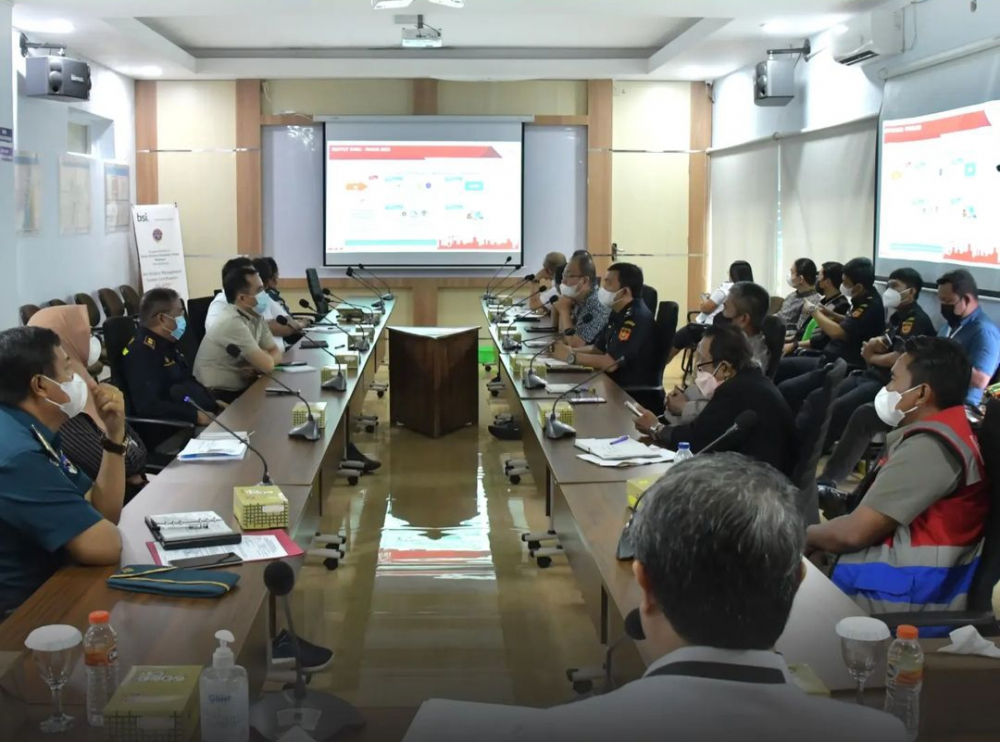 Rapat Upaya Pemenuhan Indikator Strategi Nasional Pencegahan Korupsi (Stranas PK) di Pelabuhan Makassar
