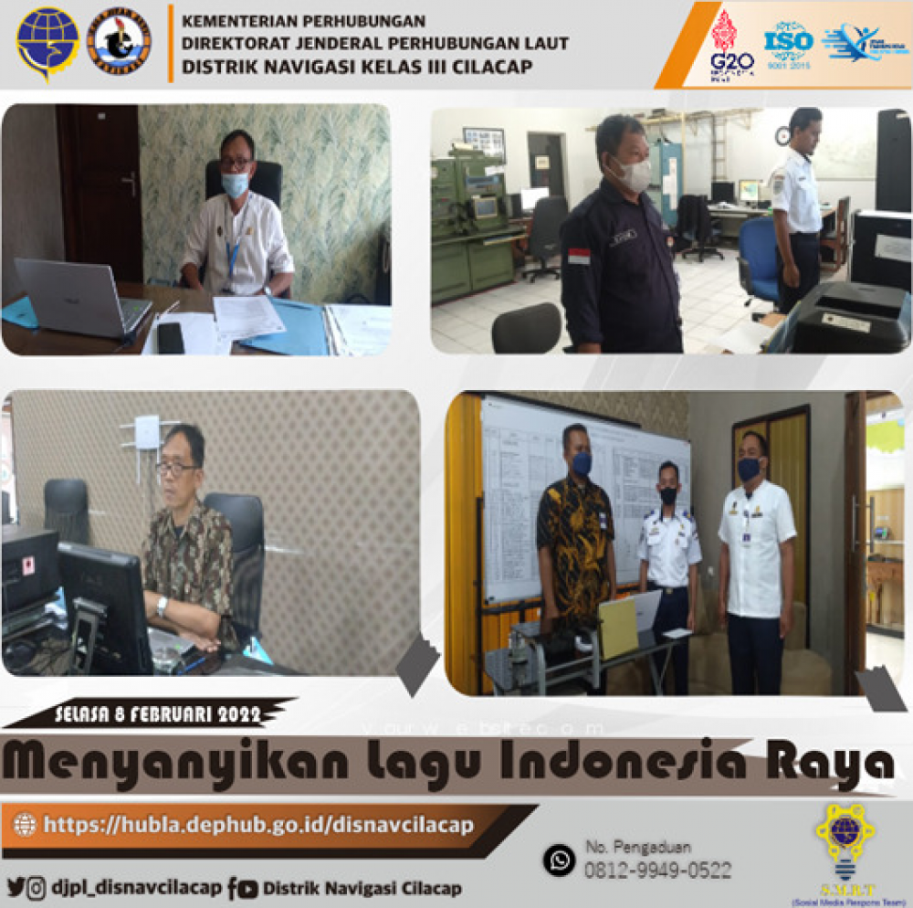 Menyanyikan Lagu Kebangsaan Indonesia Raya