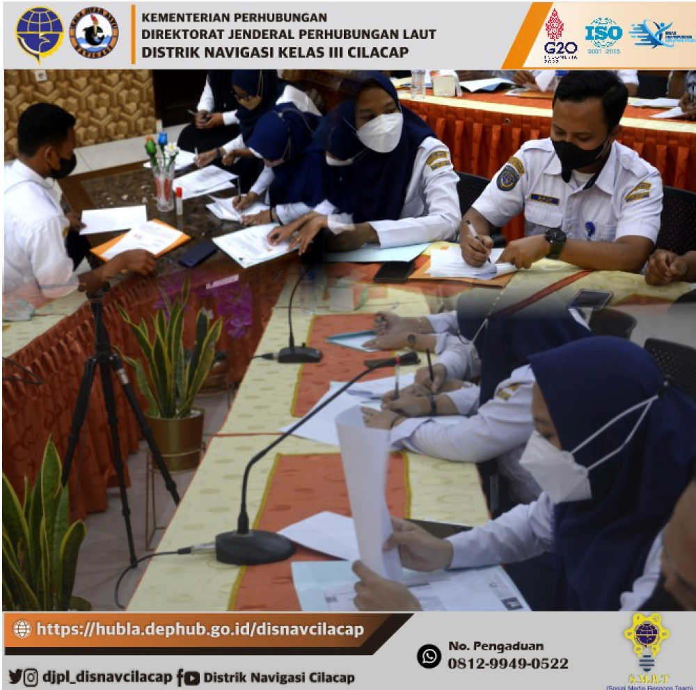 Penandatanganan Kontrak Kerja Pegawai Honorer Pada Kantor Distrik Navigasi Kelas III Cilacap
