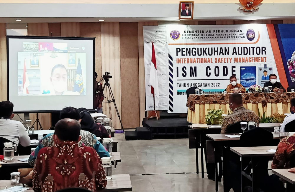 TINGKATKAN KELAIKLAUTAN KAPAL, KEMENHUB KUKUHKAN 35 AUDITOR ISM CODE