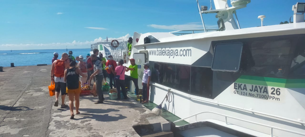 ANTISIPASI LONJAKAN PENONTON MOTOGP MANDALIKA, KEMENHUB SIAGAKAN FASTBOAT UNTUK ANGKUT PENUMPANG RUTE PADANGBAI-LOMBOK