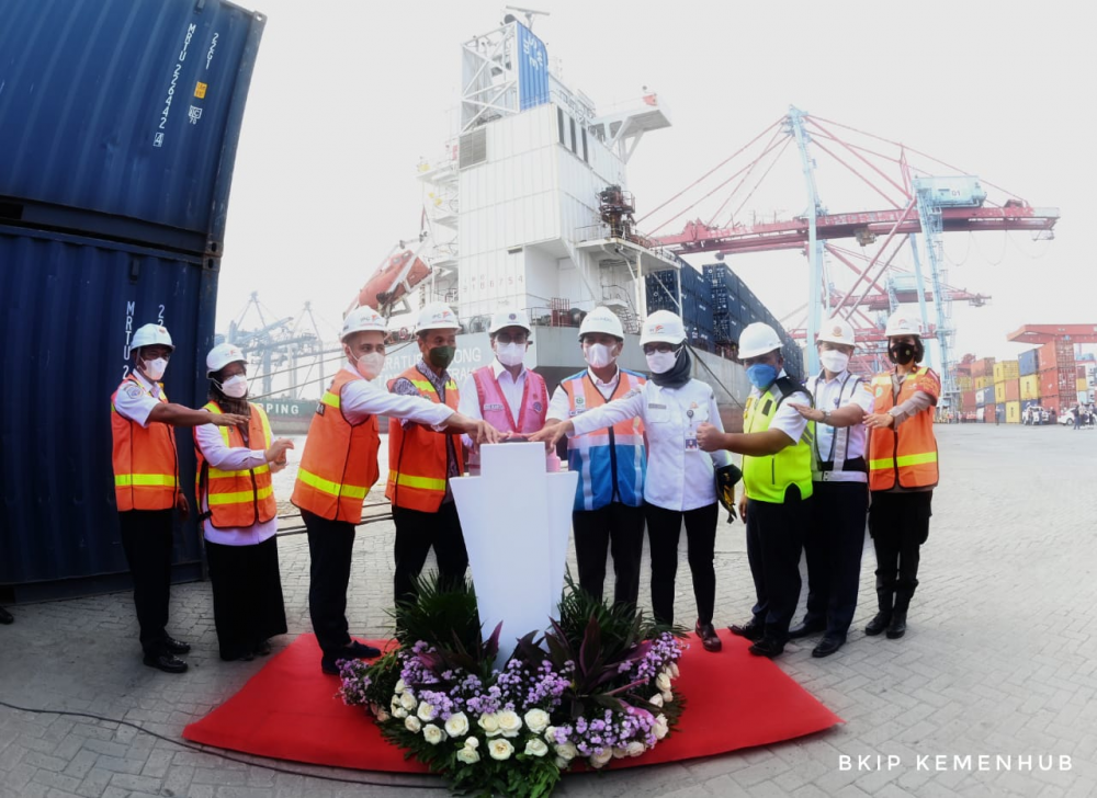 Tingkatkan Daya Saing Logistik, Menhub Dorong Pelaku Bisnis Pelayaran Buka Rute Internasional