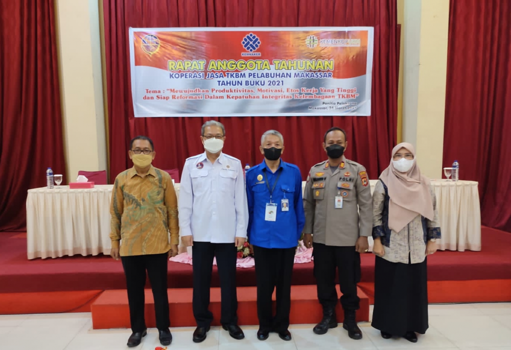 Rapat Anggota Tahunan Koperasi Jasa TKBM Pelabuhan Makassar Tahun 2021 Di Hotel Agraha Makassar
