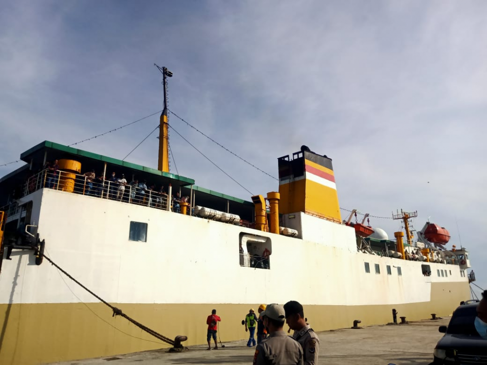 KANTOR KESYAHBANDARAN DAN OTOTRITAS PELABUHAN WAINGAPU