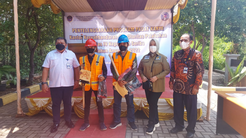 BANTU PEREKONOMIAN WARGA, KEMENHUB GELAR PADAT KARYA SELAMA BULAN RAMADAN DI KEPULAUAN SERIBU