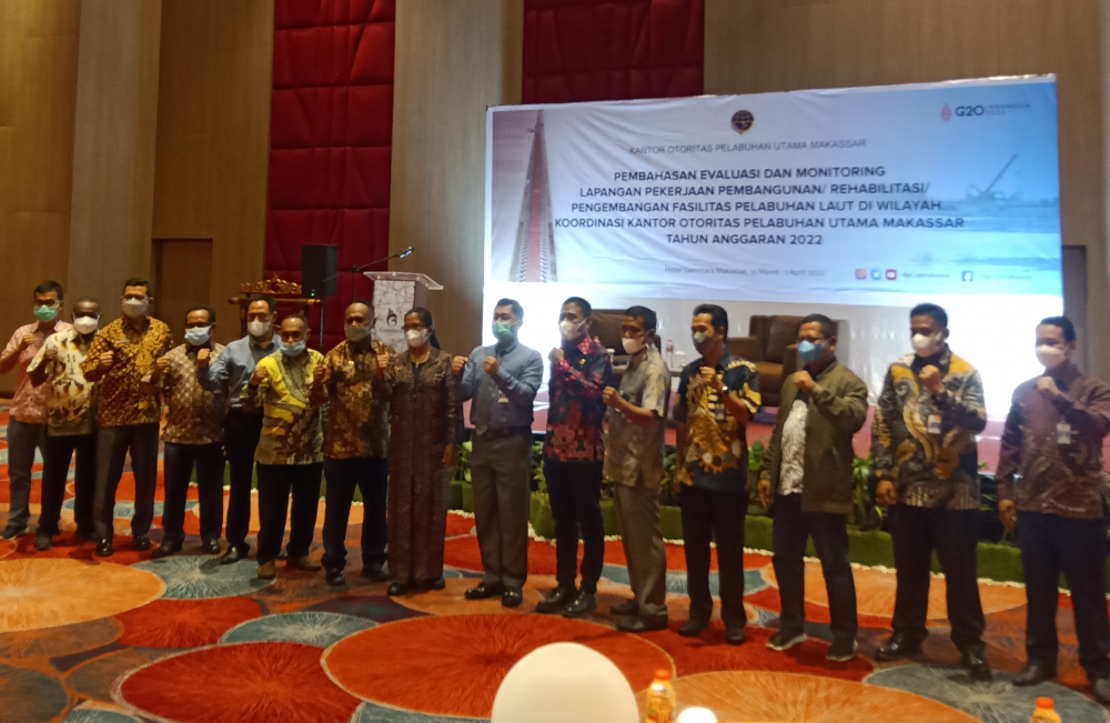 Evaluasi dan Monitoring Lapangan Pekerjaan Pembangunan/Rehabilitasi/Pengembangan Fasilitas Pelabuhan Laut Di Wilayah Koordinasi Kantor OP Utama Makassar Tahun Anggaran 2022 di Hotel Gammara Makassar
