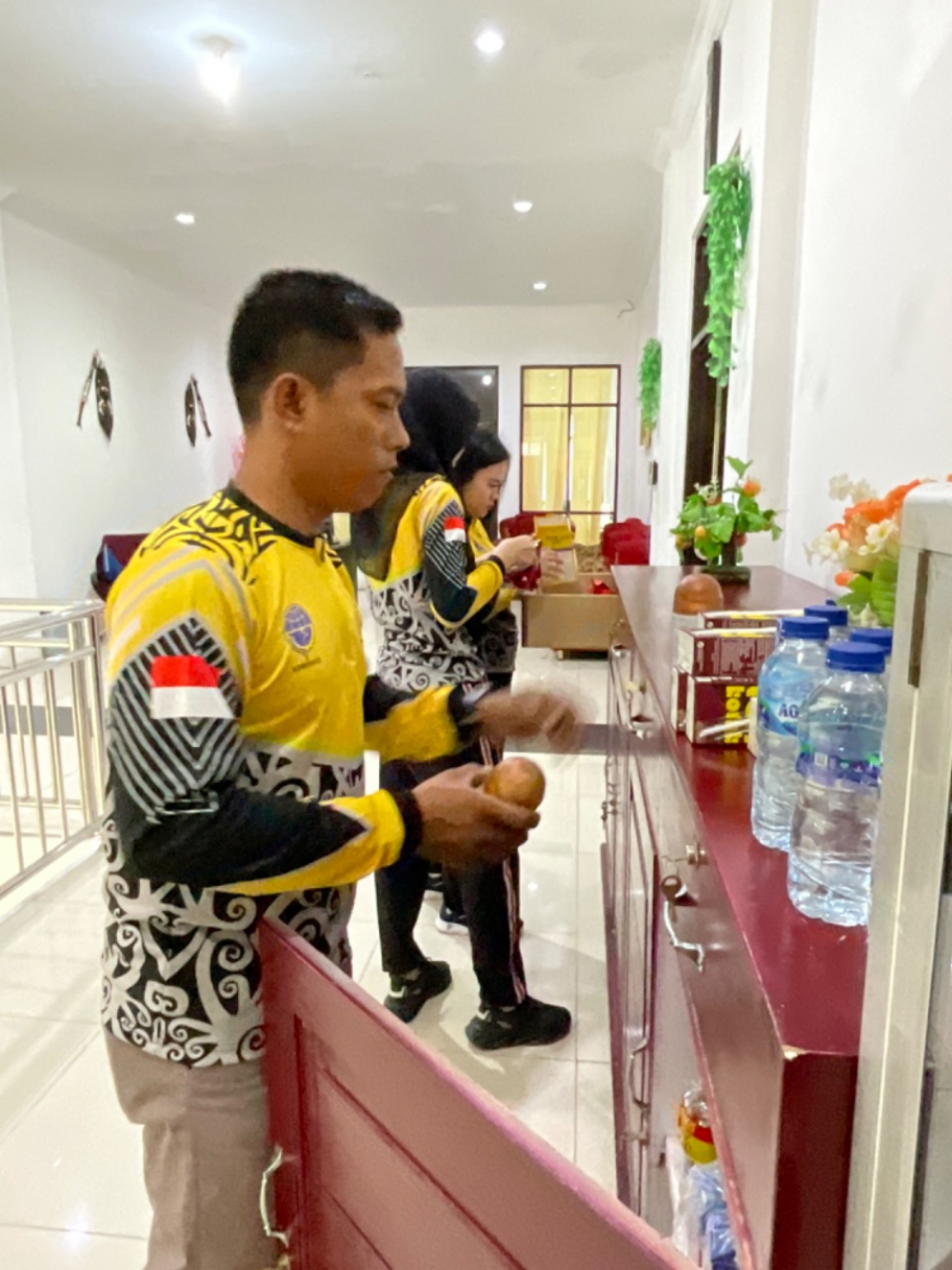 Jumat Bersih Merapikan Ruang Kerja