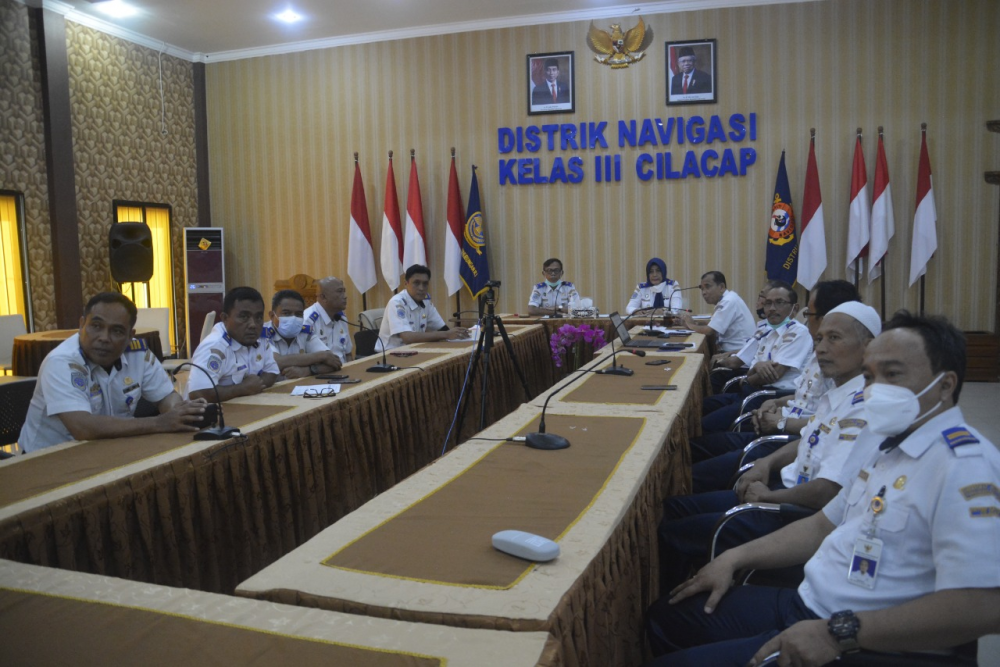 Penganugerahan Gelar Doktor Kehormatan (Doctor Honoris Causa) Kepada Menteri Perhubungan Ir Budi Karya Sumadi dari Universitas Gadjah Mada.