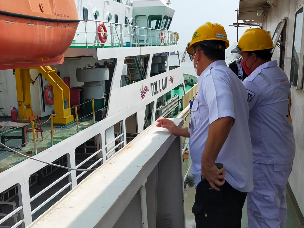 HINDARI POTENSI PENULARAN VIRUS PMK, PEMANFAATAN TOL LAUT JADI SOLUSI DISTRIBUSI SAPI JELANG IDUL ADHA