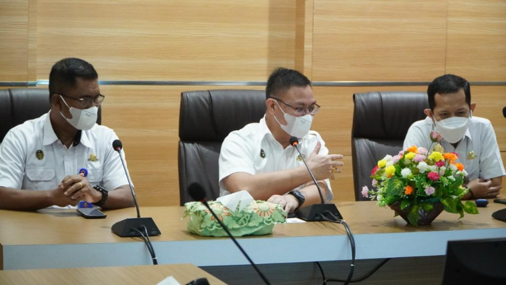 OPTIMALISASI SOCIAL MEDIA RESPONSE TEAM (SMRT) DI SULAWESI UTARA, DJPL LAKSANAKAN RAKOR DAN EVALUASI