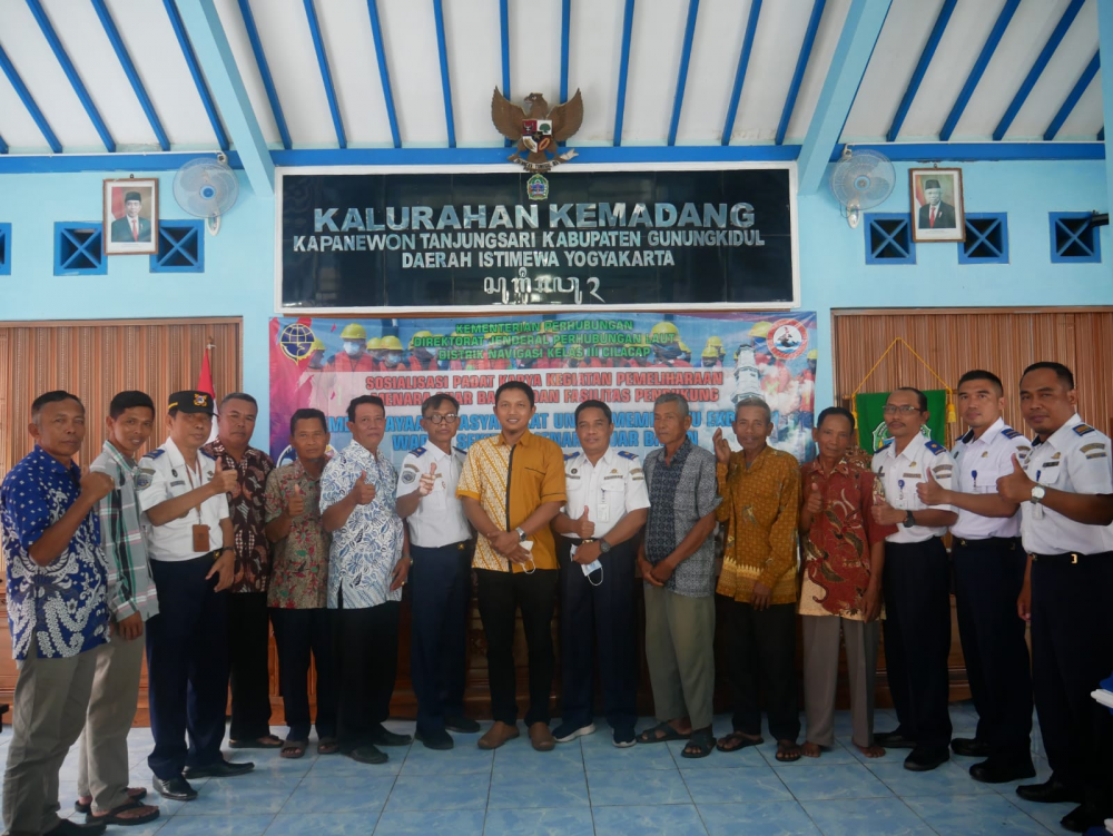 Kegiatan Sosialisasi Padat Karya Tahap II Distrik Navigasi Cilacap di Lingkungan Menara Suar Baron Gunungkidul Daerah Istimewa Yogyakarta (09/06/2022)