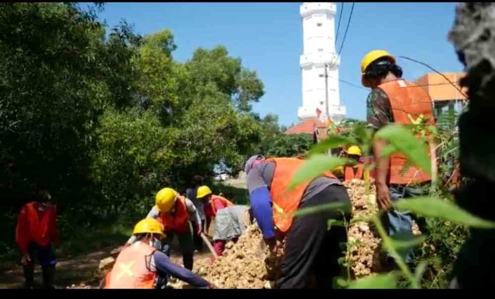BANTU PERCEPATAN PENINGKATAN PEREKONOMIAN, KEMENHUB GELAR PROGRAM PADAT KARYA DI GUNUNGKIDUL