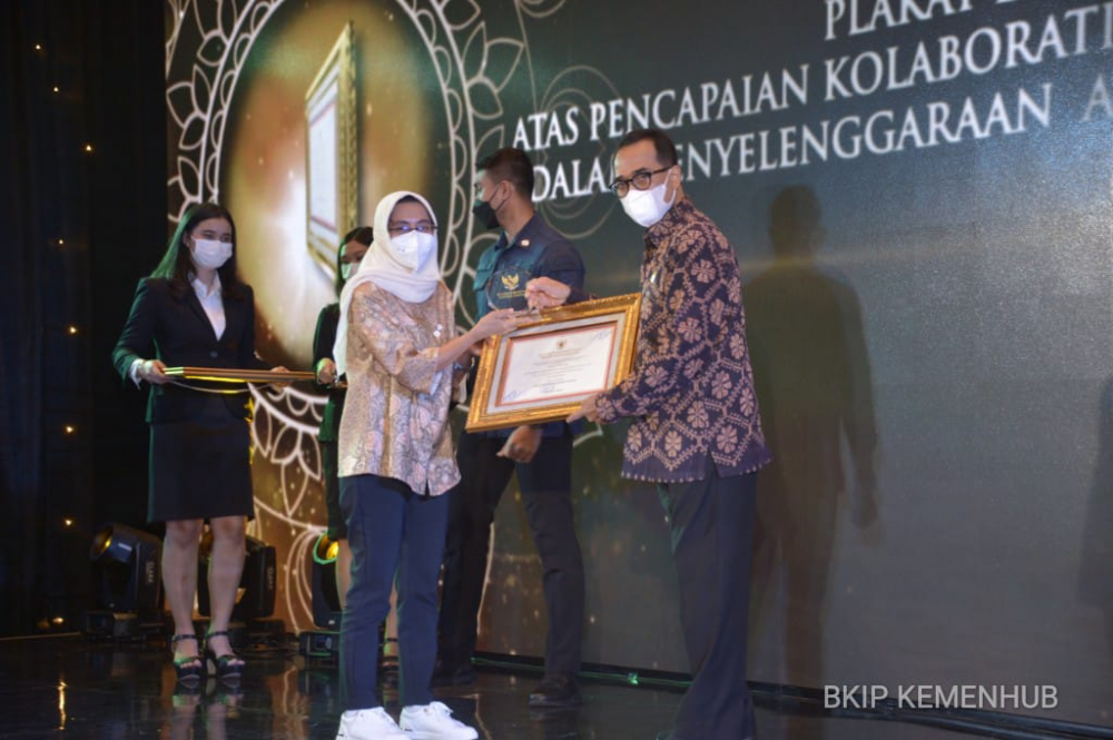 Kemenhub Beri Penghargaan Berbagai Pihak Pendukung Mudik 2022