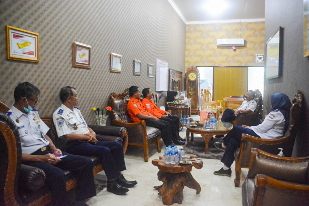 Bersinergi Antara Basarnas Cilacap dengan Disnav Cilacap Demi Optimalisasi Keselamatan dan Keamanan Pelayaran serta Perlindungan Lingkungan Maritim