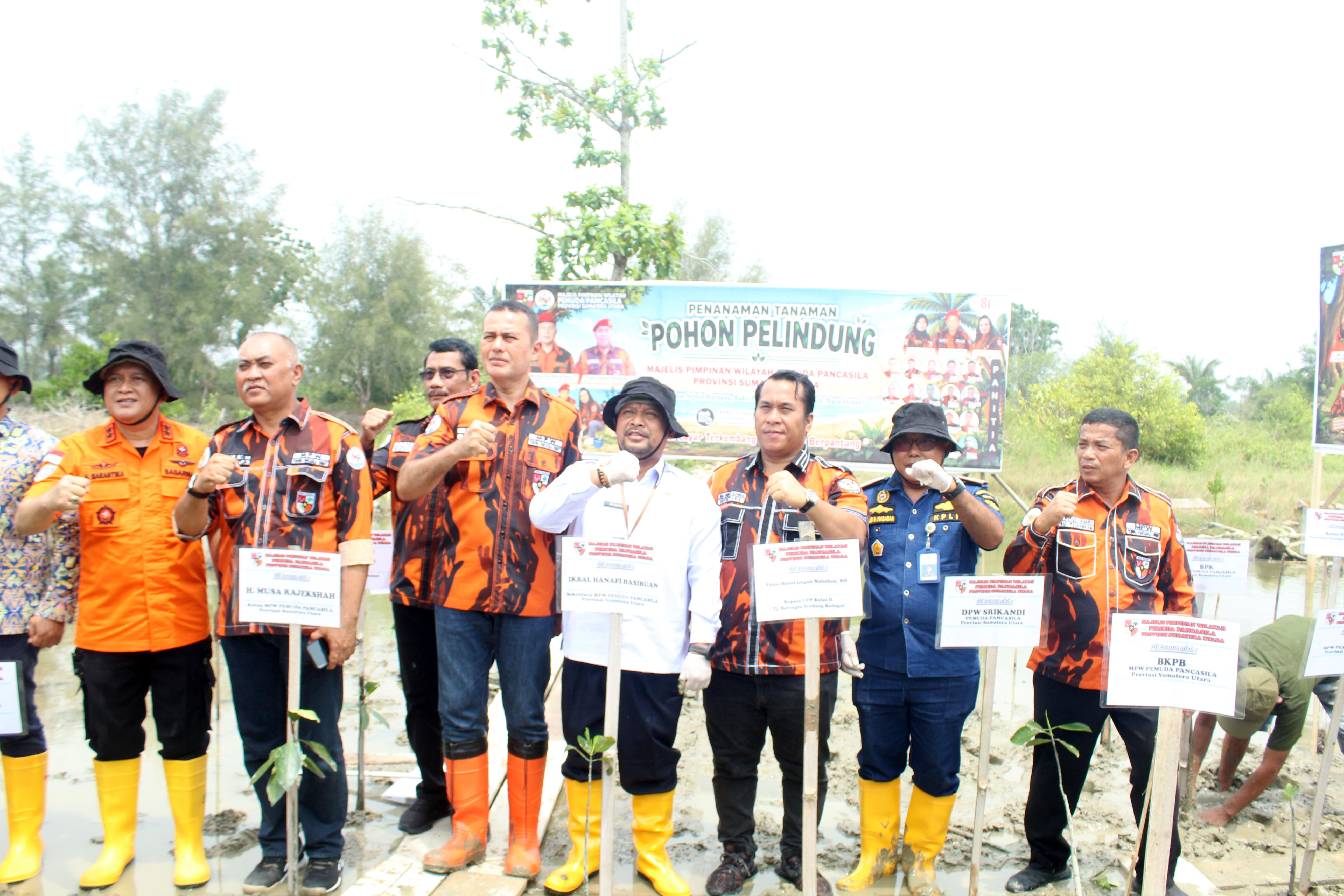 Penanaman Pohon Pelindung Bersama Anggota DPR RI Komisi V Periode 2024–2029