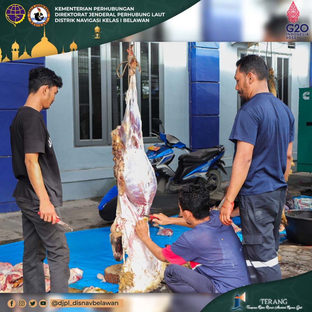 Pelaksanaan Penyembelihan Hewan Qurban Idul Adha 1443 H / 2022 M dI Lingkungan Distrik Navigasi Kelas I Belawan