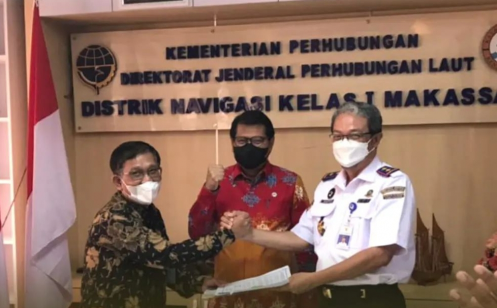 Serah Terima Asset Berupa Rigid Inflatable Boat (RIB) Antara Kantor Distrik Navigasi Kelas I Makassar dan Kantor Otoritas Pelabuhan Utama Makassar Di Ruang Rapat De Brill Disnav Kelas I Makassar