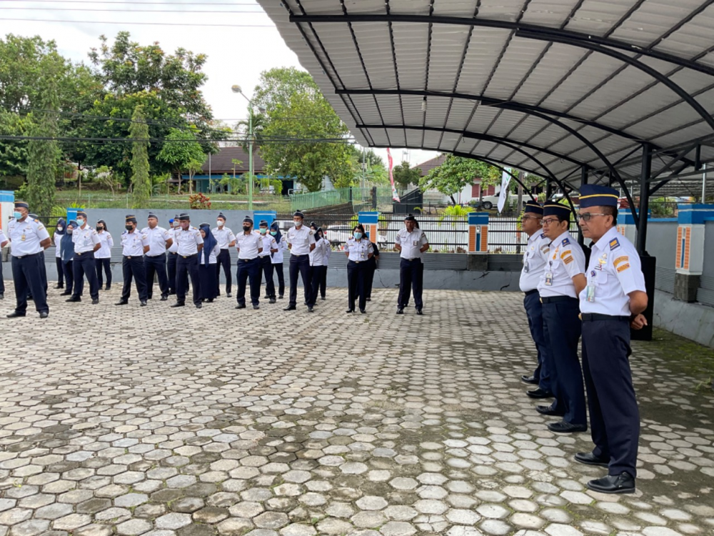 Apel Pagi Kantor Kesyahbandaran dan Otoritas Pelabuhan Kelas III, Senin 18 Juli 2022
