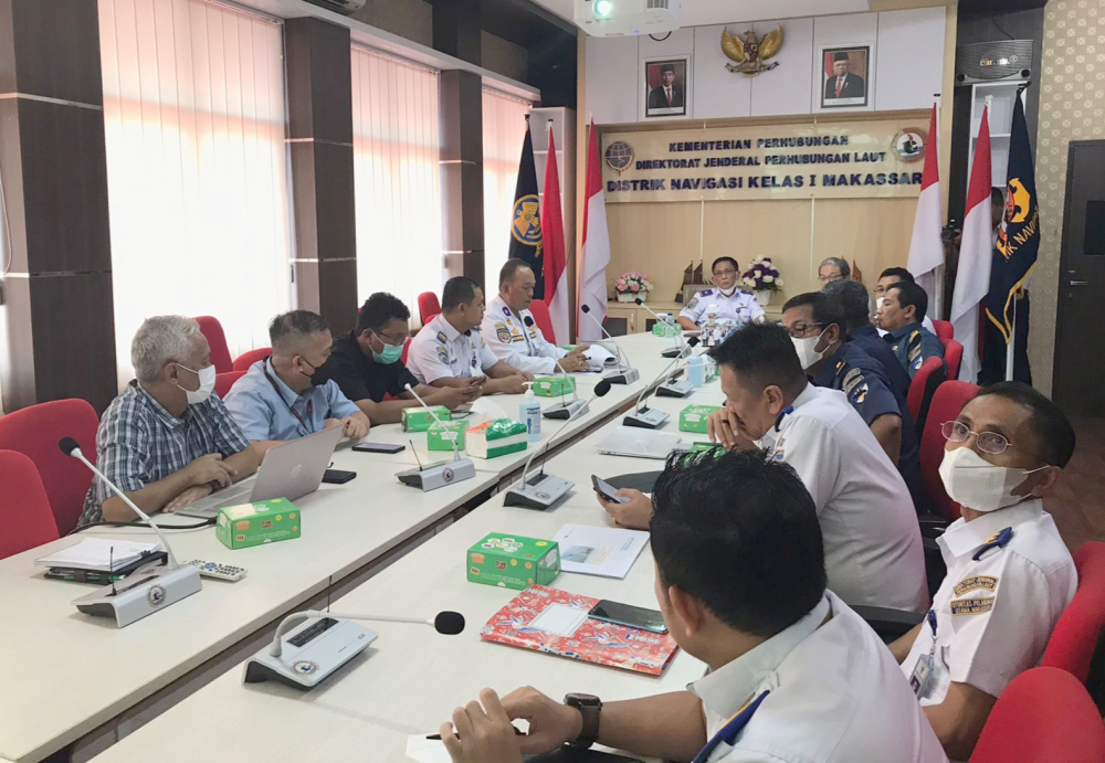 Rapat Persiapan Survei Pertimbangan Teknis Aspek Keselamatan Dan Keamanan Pelayaran Pada Rencana Reklamasi Pulau Lae-Lae Di Kantor Disnav Kelas I Makassar