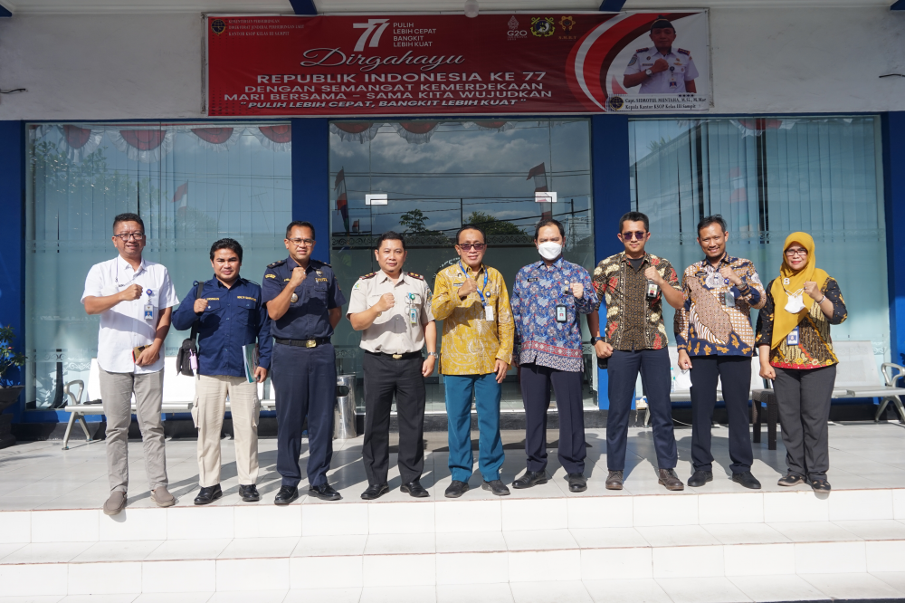 Rapat Koordinasi dan Komunikasi antar Pelaksana Teknis CIQP