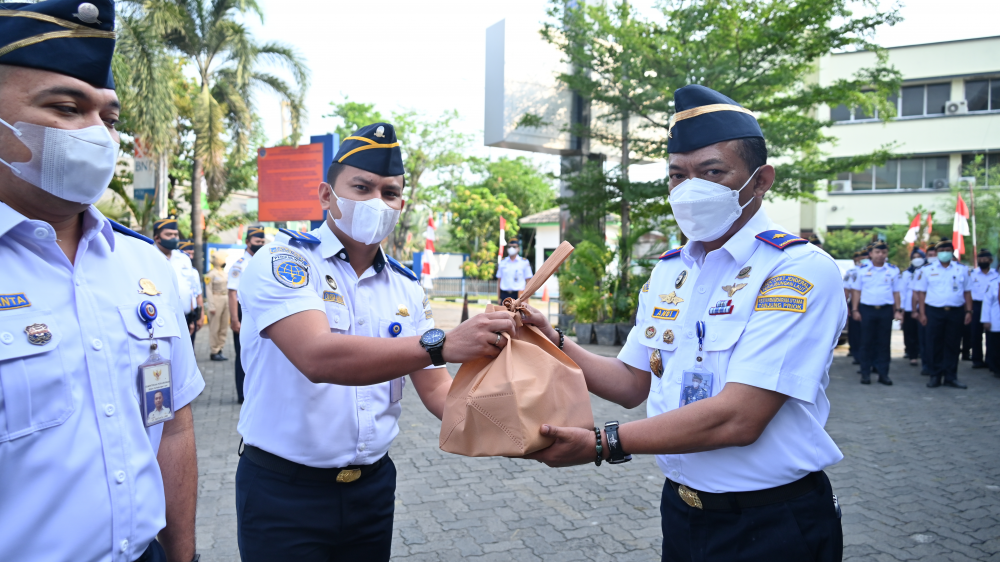 Kegiatan Apel Pagi Kantor Kesyahbandaran Utama Tanjung Priok