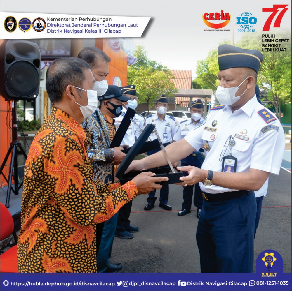 Apel Pagi, Pisah Sambut Kasi Operasi serta Pelepasan Purna Tugas di Lingkungan Kantor Distrik Navigasi Cilacap