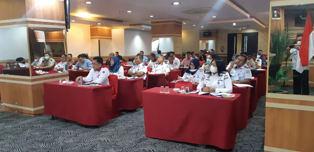 Kantor Otoritas Pelabuhan Utama Makassar menyelenggarakan FGD Studi Penyusunan Laporan Akhir Roadmap Pelabuhan Makassar menuju Pelabuhan Kelas Dunia (World Class Port)