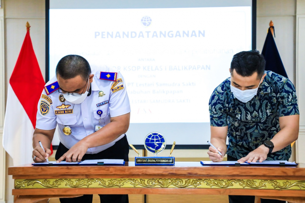 KEMENHUB RESMI BERIKAN HAK KONSESI DI PELABUHAN BALIKPAPAN KEPADA BUP PT LESTARI SAMUDRA SAKTI