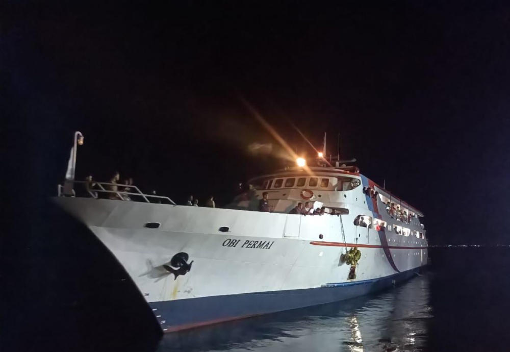 PENGAWASAN KEBERANGKATAN KM. OBI PERMAI DI PELABUHAN KUPAL, SELASA 6 SEPETEMBER 2022